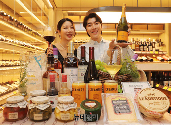 [포토] 신세계백화점, 22일부터 '와인 창고' 대방출 