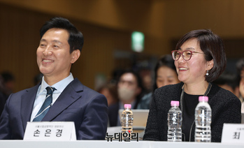 [포토] 서울시향 홍보대사 위촉식 참석한 손은경 대표