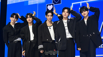 [포토] 큐브에서 8년 만에 선보이는 보이그룹 나우어데이즈