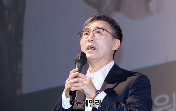 '건국전쟁' 김덕영, 특강 연기에 "총선 결과와 관련 없다는 말 누가 믿나"