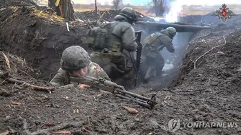 러시아군, 전쟁 2년 간 5만명 사망 … "인해전술로 사망자 수 급증"
