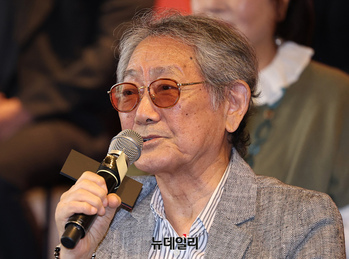 [포토] 2024 연극 '햄릿' 무대 오르는 전무송