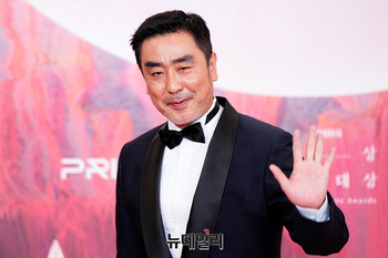 [포토] 류승룡 '안녕하세요'