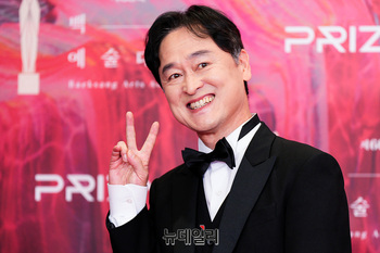 [포토] 김은석 '수줍게 브이'