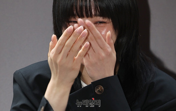 [포토] 수줍은 박규영