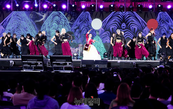 [포토] 코리아 온 스테이지, 퍼포먼스 선보이는 '댑앤딥'