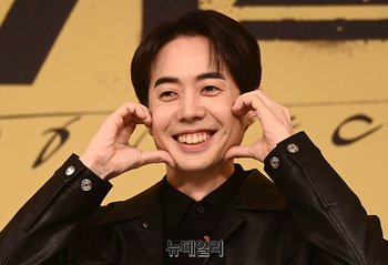 [포토] 이강욱, 볼하트 