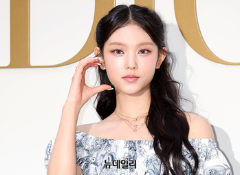 [포토] 뉴진스 해린, 이국적 매력