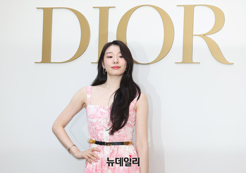 [포토] 성수동에 뜬 김연아