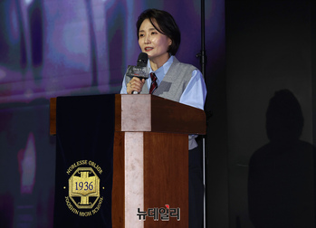 [포토] 하이라키 고등학생이 된 박경림