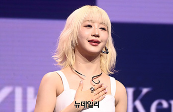 [포토] 케플러 히카루 '금발 미녀'