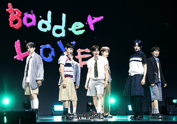[포토] 7인조 아이돌 '이븐'...타이틀 'Badder Love' 무대