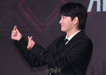 [포토] 미스터리 수사단 리더 이용진