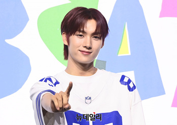 [포토] 투어스 영재 '나의 N이 되어줘'