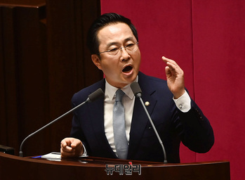 [포토] 본회의서 발언하는 박성준 의원 