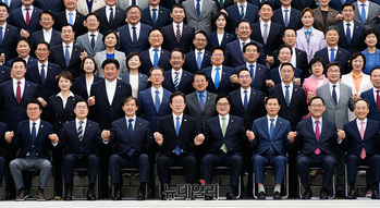 [영상] 제22대 국회 기념촬영