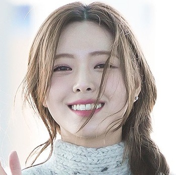 [영상] 있지 유나 '싱그러움 가득'