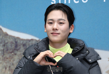 [영상] 이정하, 신나는 눈웃음