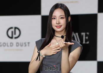 [영상] 컴백한 비웨이브 아인