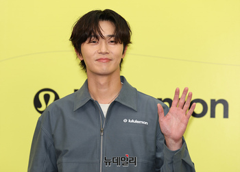 [영상] 코엑스광장에 뜬 박서준