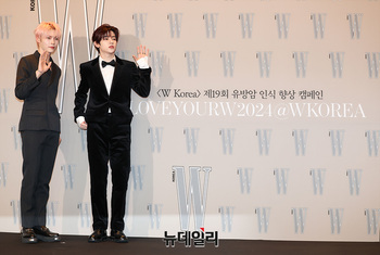 [영상] 유방암 캠페인 참석한 제베원 장하오-성한빈 