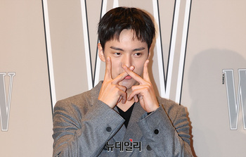 [영상] 몬스타엑스 민혁 '샤이 가이'