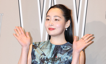 [영상] 김민하 '안녕하세요'