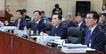 [충청브리핑] 지역농협 상반기 ‘적자 35곳’…대출 연체금 ‘14조’