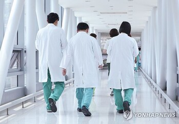 의정 대화 물꼬, 여야의정협의체 가동 임박 … 의대학장들 참여 