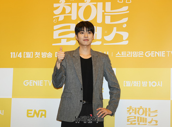 [영상] 백성철 '새로운 문짝남'