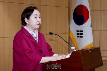 [포토] 자유와통일 콘서트 진행하는 인지연 NANK 대표