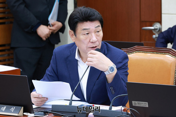 [포토] 대구 군공항 관련 질의하는 강대식 의원