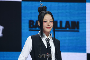 [영상] 배드빌런 이나 '상큼한 미소'