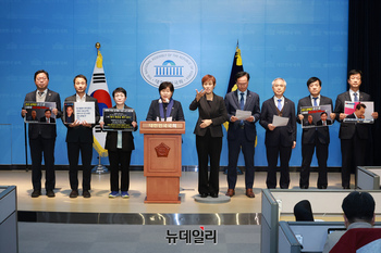 [포토] 발언하는 서영교 민주당 명태균 게이트 진상조사단장