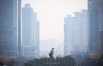 [포토] '초미세먼지' 덮인 여의도