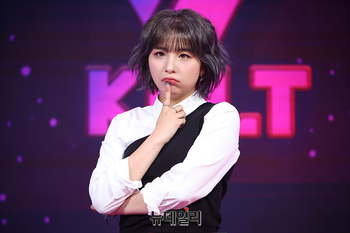 [영상] 켈트나인 루아 '귀여운 포즈'