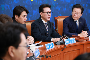 [포토] 최고위서 발언하는 김민석 의원