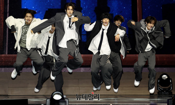 [포토] 투어스 '마지막축제'로 컴백