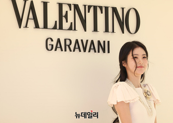 [영상] 신예은, 아침 미모 폭발