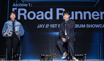 [포토] 앨범 소개하는 제이비 