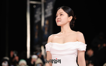 [영상] 레드카펫 참석한 고아성