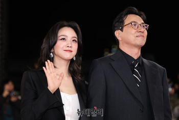 [영상] 탕웨이-김태용 감독 '부부가 함께'