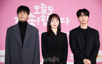 [영상] 최다니엘-전소민-김무준 '설레는 삼각관계'