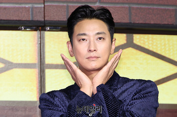 [영상] 조명가게 주지훈 '이런 조명 봤나'