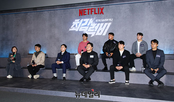 [영상] 넷플릭스 예능 '최강럭비: 죽거나 승리하거나' 제작발표회