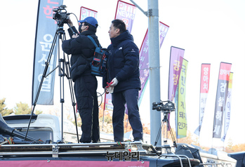 [포토] 탄핵반대 국민대회, 차량에 오른 김세의 가세연 대표