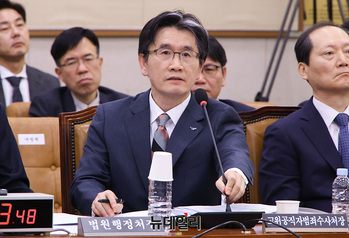 [포토] 법사위서 답변하는 오동운 공수처장 