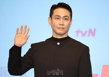 [영상] 별들에게물어봐 오정세 '성직자 아닙니다'