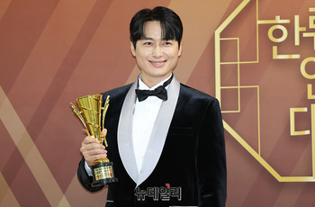 [포토] 이지훈, 환한 미소