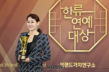 [포토] 포즈 취하는 박주희 